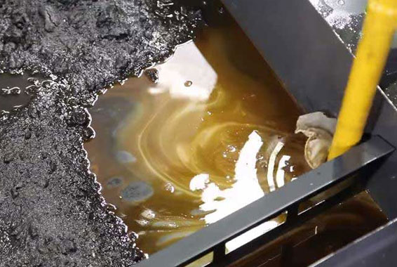 Tramp Oil Separators LUBRICLEAN Lubriserv